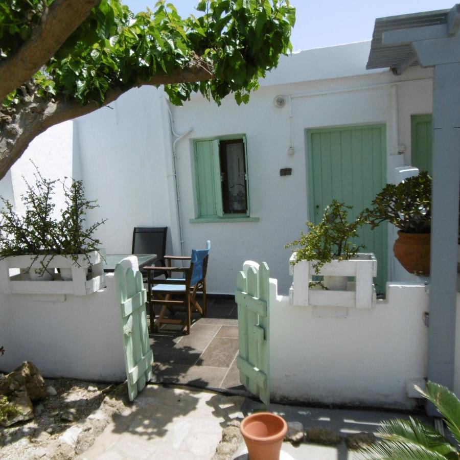 Skyros Panorama Studios Екстер'єр фото