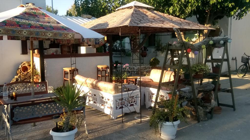 Skyros Panorama Studios Екстер'єр фото
