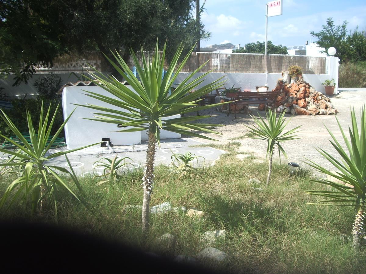 Skyros Panorama Studios Екстер'єр фото